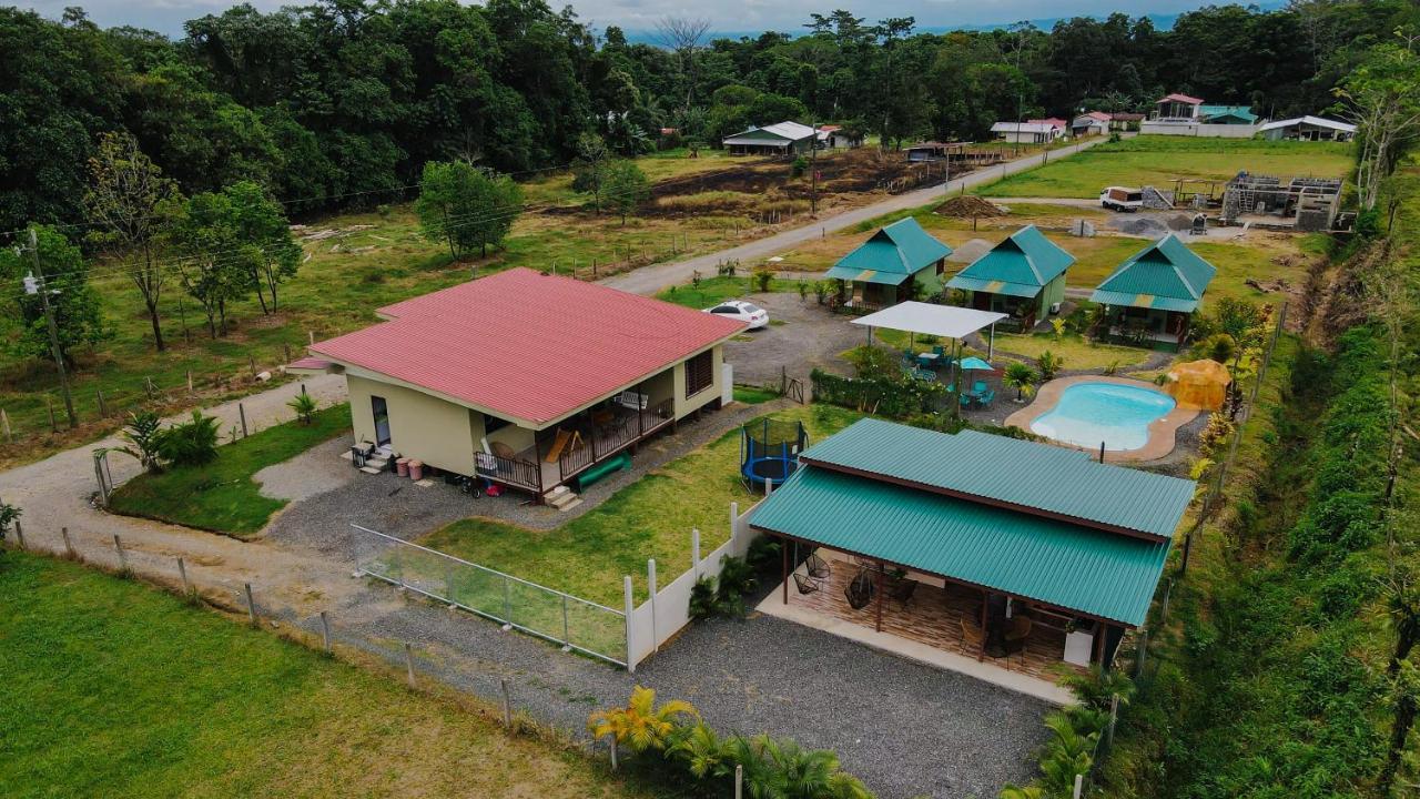 Chongo'S Place Familiar La Fortuna 外观 照片